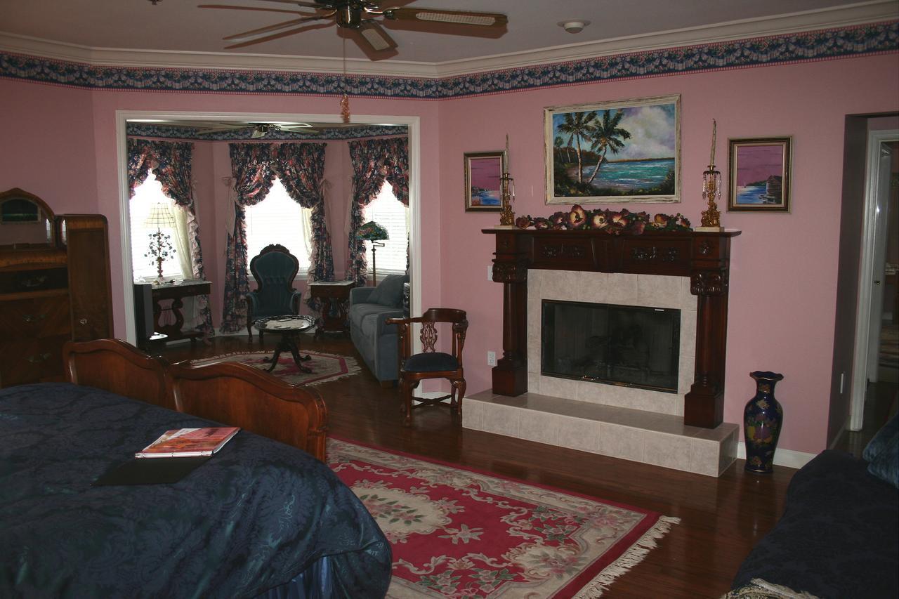 Heron Cay Lakeview Bed & Breakfast Mount Dora Δωμάτιο φωτογραφία